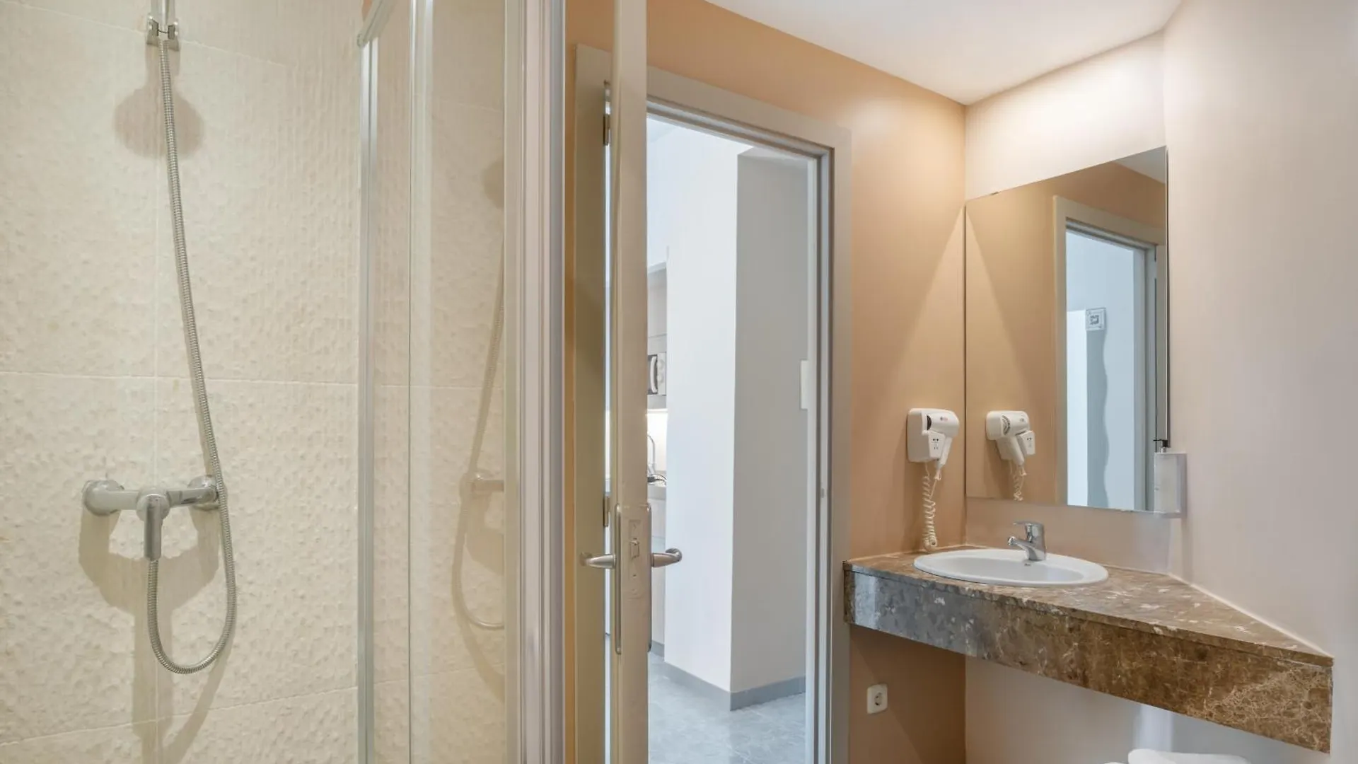 Sol Lunamar Palmanova Apartamentos - Adults Only 3*,