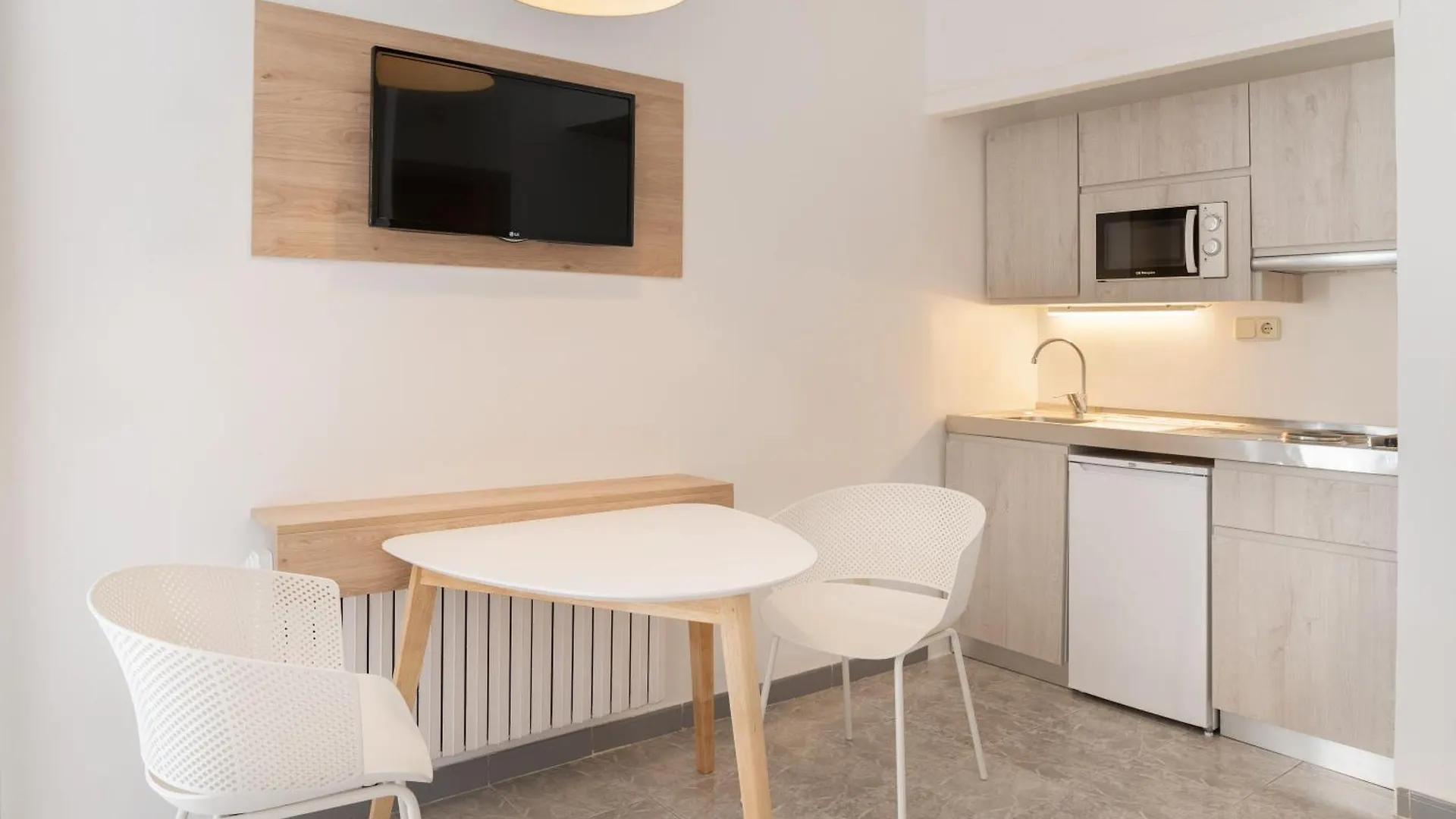 *** Aparthotel Sol Lunamar Palmanova Apartamentos - Adults Only Spagna