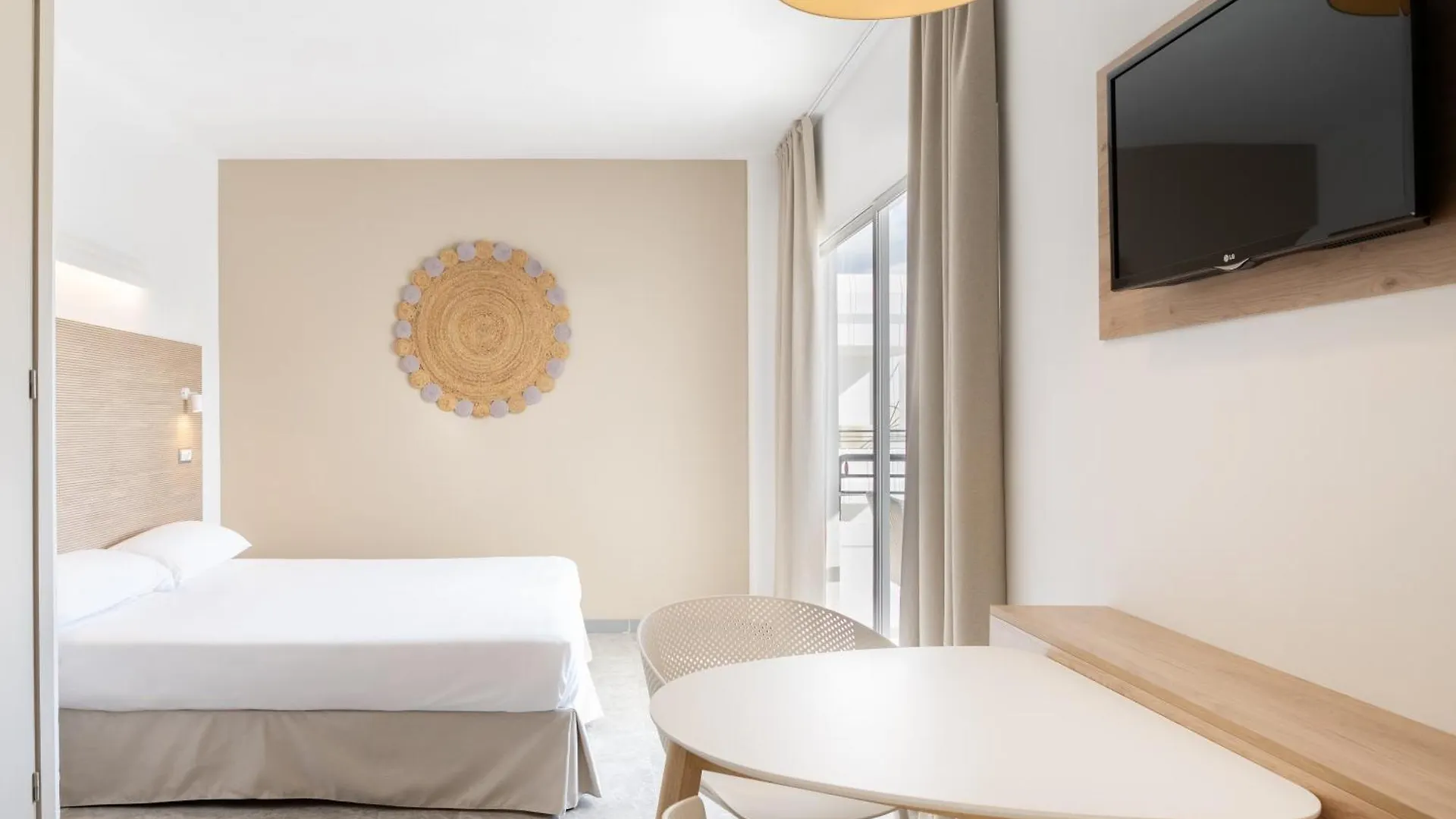 *** Aparthotel Sol Lunamar Palmanova Apartamentos - Adults Only Spain