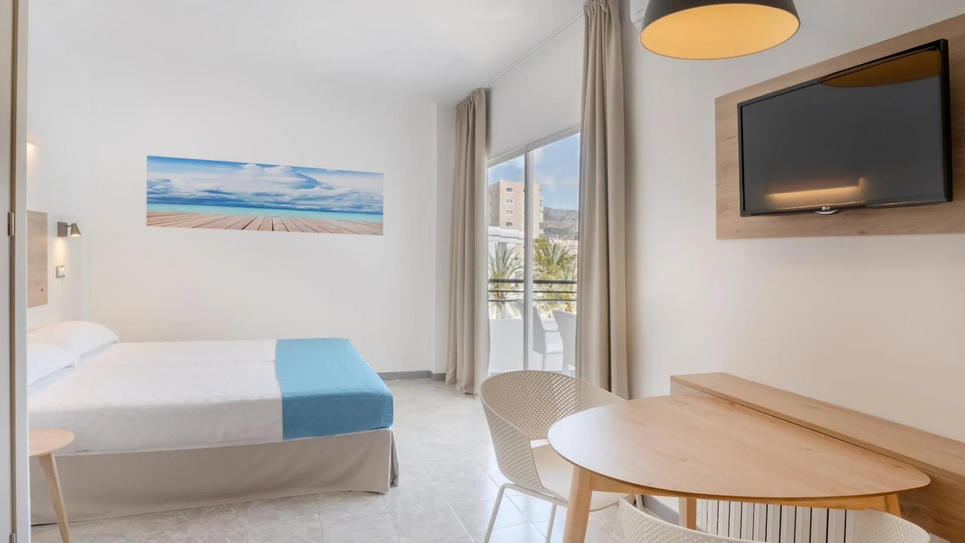 Sol Lunamar Palmanova Apartamentos - Adults Only Испания